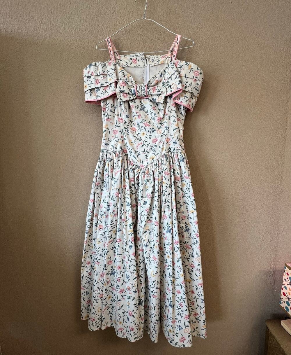 Vintage 80s white floral formal dress size 10